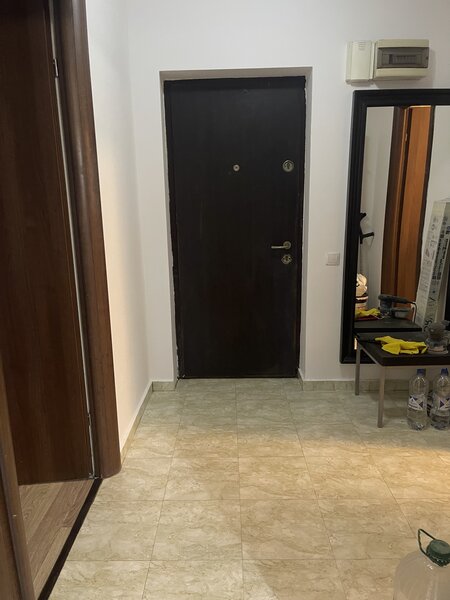 Prelungirea Ghencea, Margelelor, ap. 2 camere, curte 120 mp.